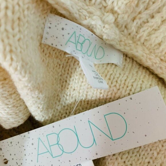 Abound Hooded Sweater Ivory Knit Hoodie Cozy Minimalist Fall Size M - Picture 6 of 7